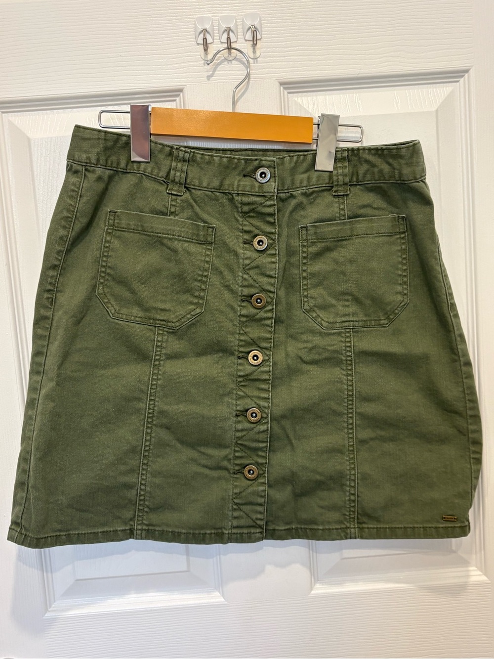 Tommy Hilfiger Olive Green Button-Front Mini Skirt #1070